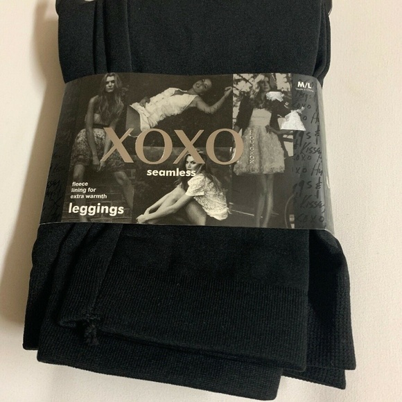 XOXO Pants - XOXO  Seamless Leggings M/L Black Solid NWT